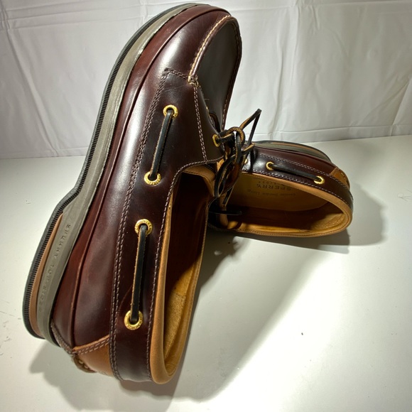 13m Boat Shoes Brown 2 Eye Vibram Sole 